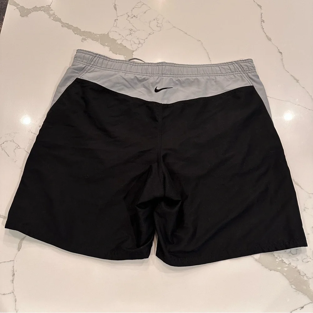 Nike Men’s Gray Black Athletic Sports Swim Trunks Lined Shorts Beach Logo XL
